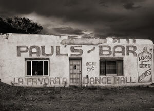 Paul's Bar