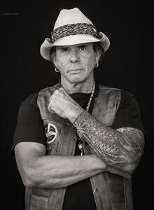 Raoul Max Trujillo