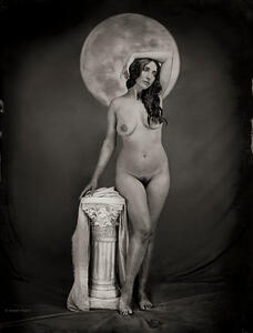 Eve XI