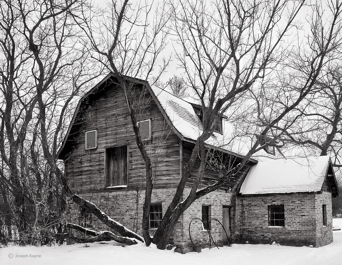 Illinois Barn, Winter