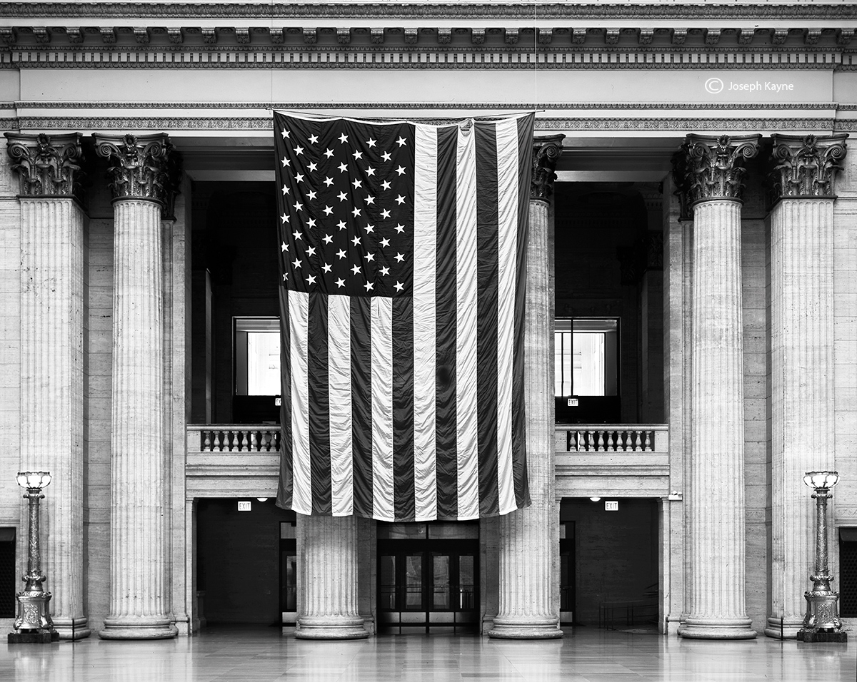 union, station, chicago, photo, train, lobby, american, flag, patriotic, windy, city, illlinois, urban, architecture, USA, art...