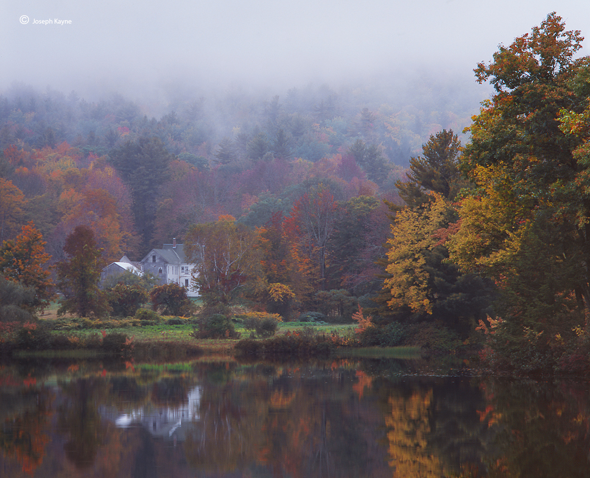 A New Hampshire Home,Autumn