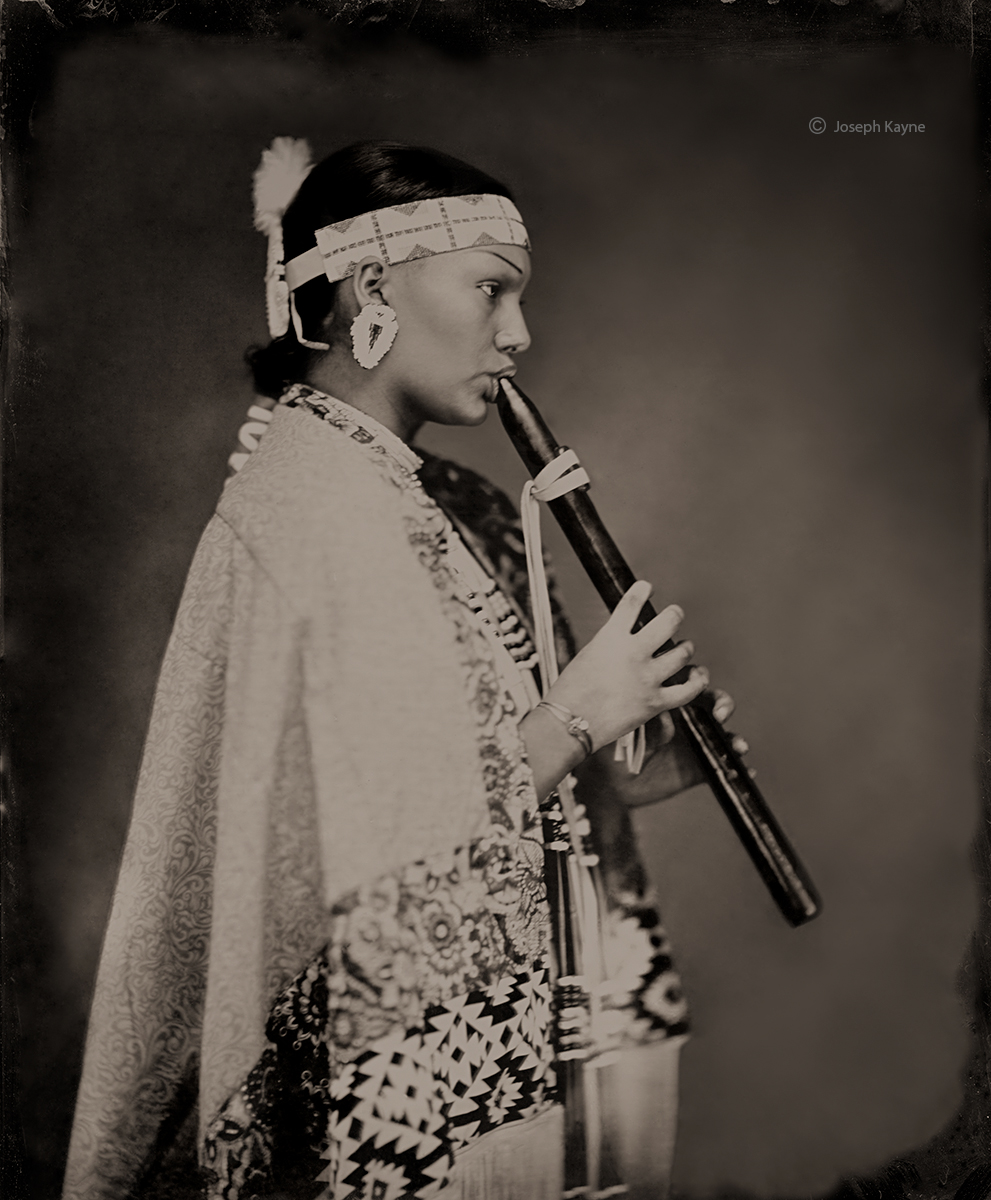 mohawk,apache,comanche,woman,chicago,illinois,wearestillhere,flute,player,nativeamerican,woman,copyright,joseph,kayne
